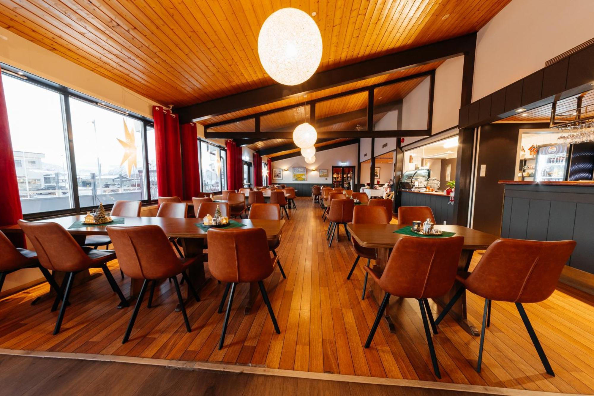 Myre Kysthotell Extérieur photo
